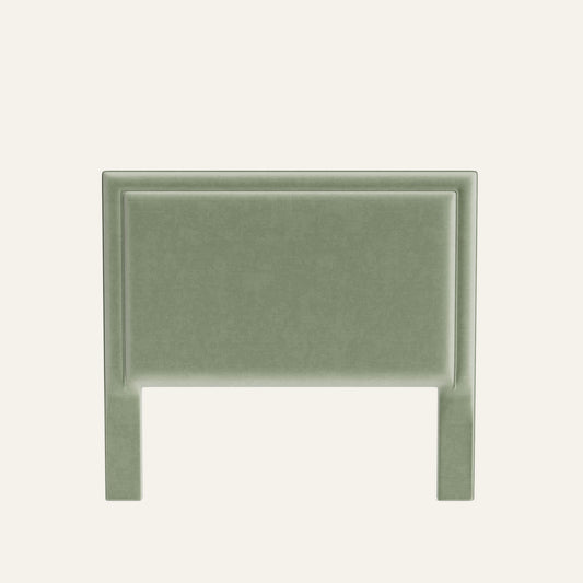 FEATURED: Shown in Queen / 4" Channel / Self Welt