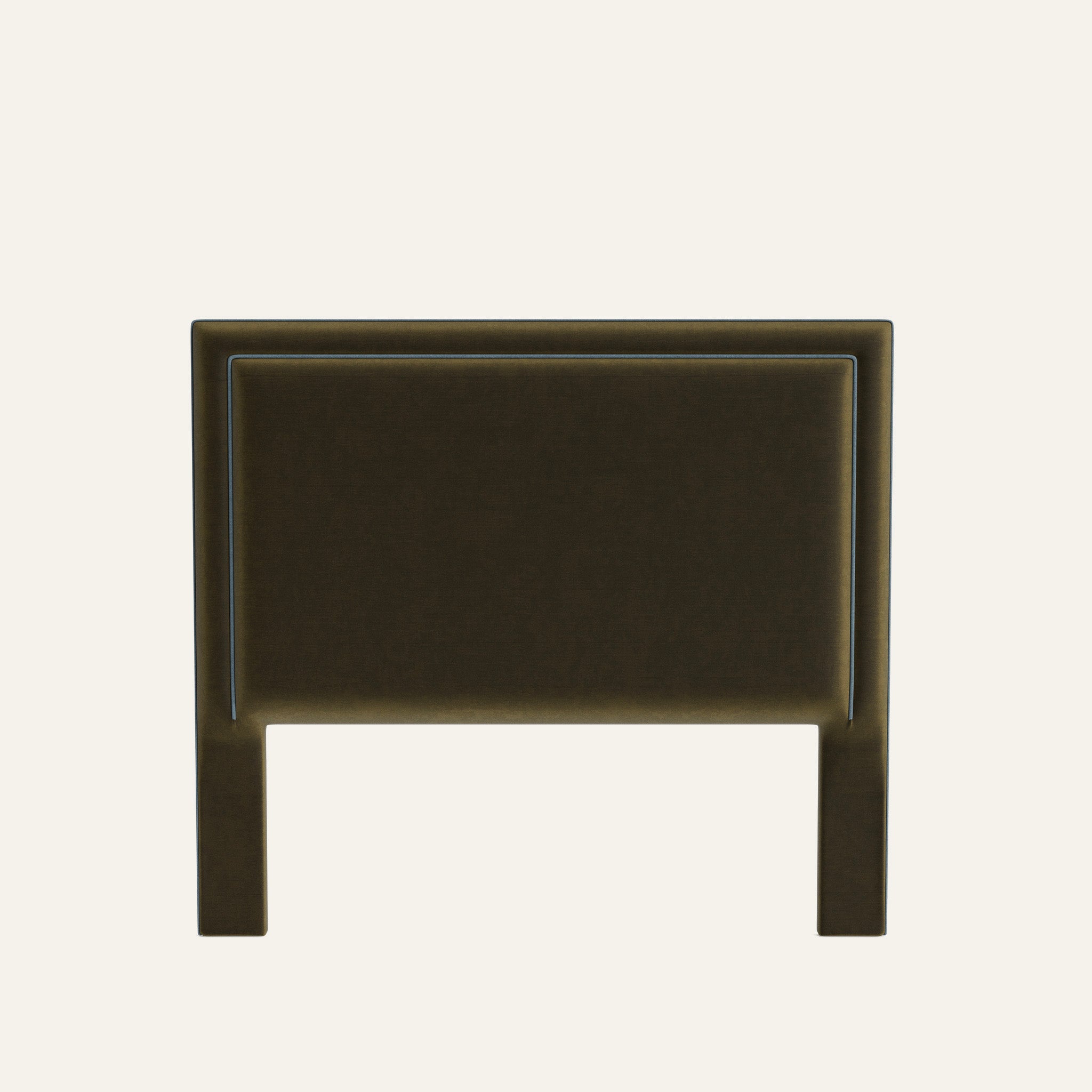 FEATURED: Shown in Queen / 4" Channel / Harbor Welt