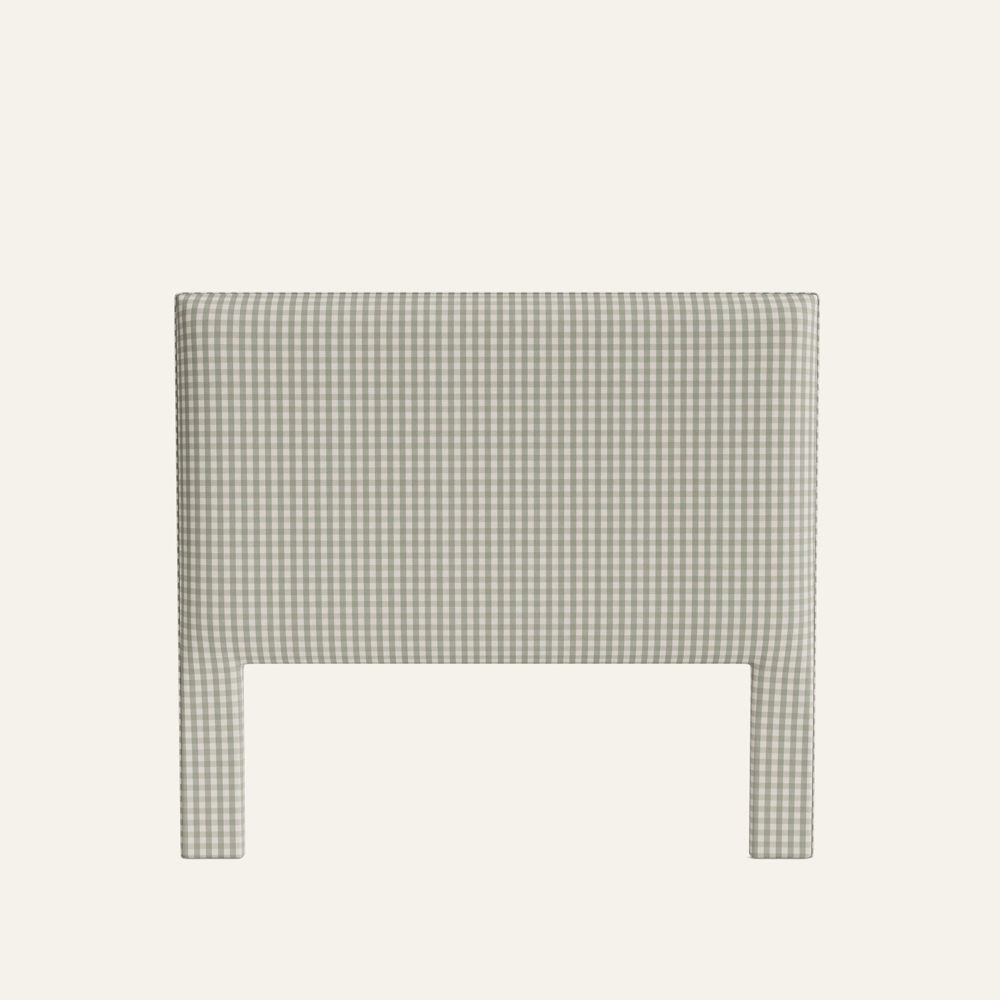 FEATURED: Shown in Queen / Self Welt