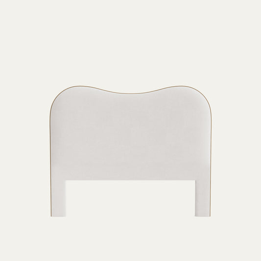 FEATURED: Shown in Queen / Camel Velvet Welt