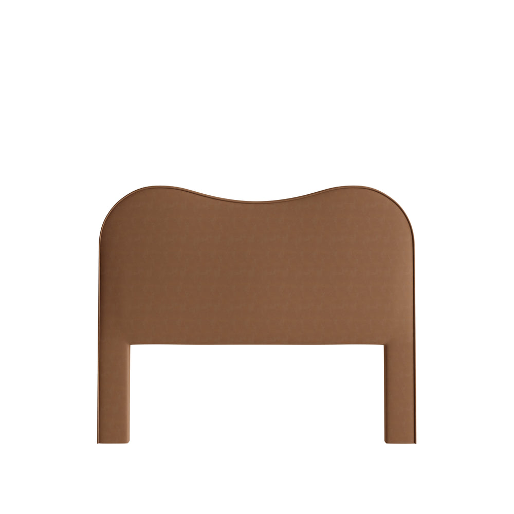 FEATURED: Shown in Queen / Self Welt