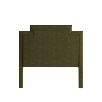 FEATURED: Shown in Queen / Self Welt