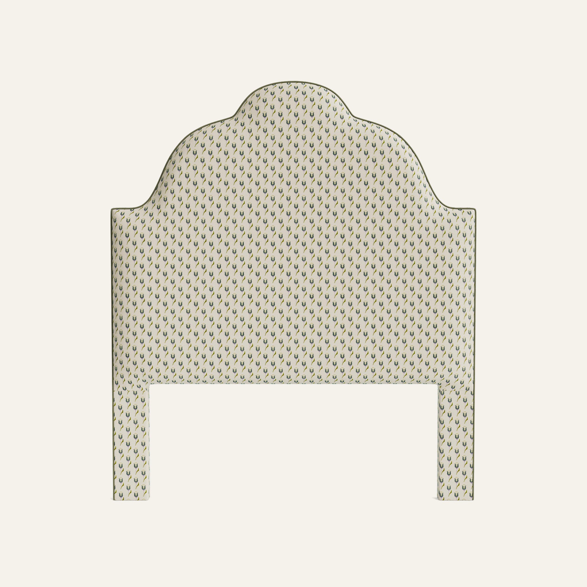 FEATURED: Shown in Queen / Moss Welt