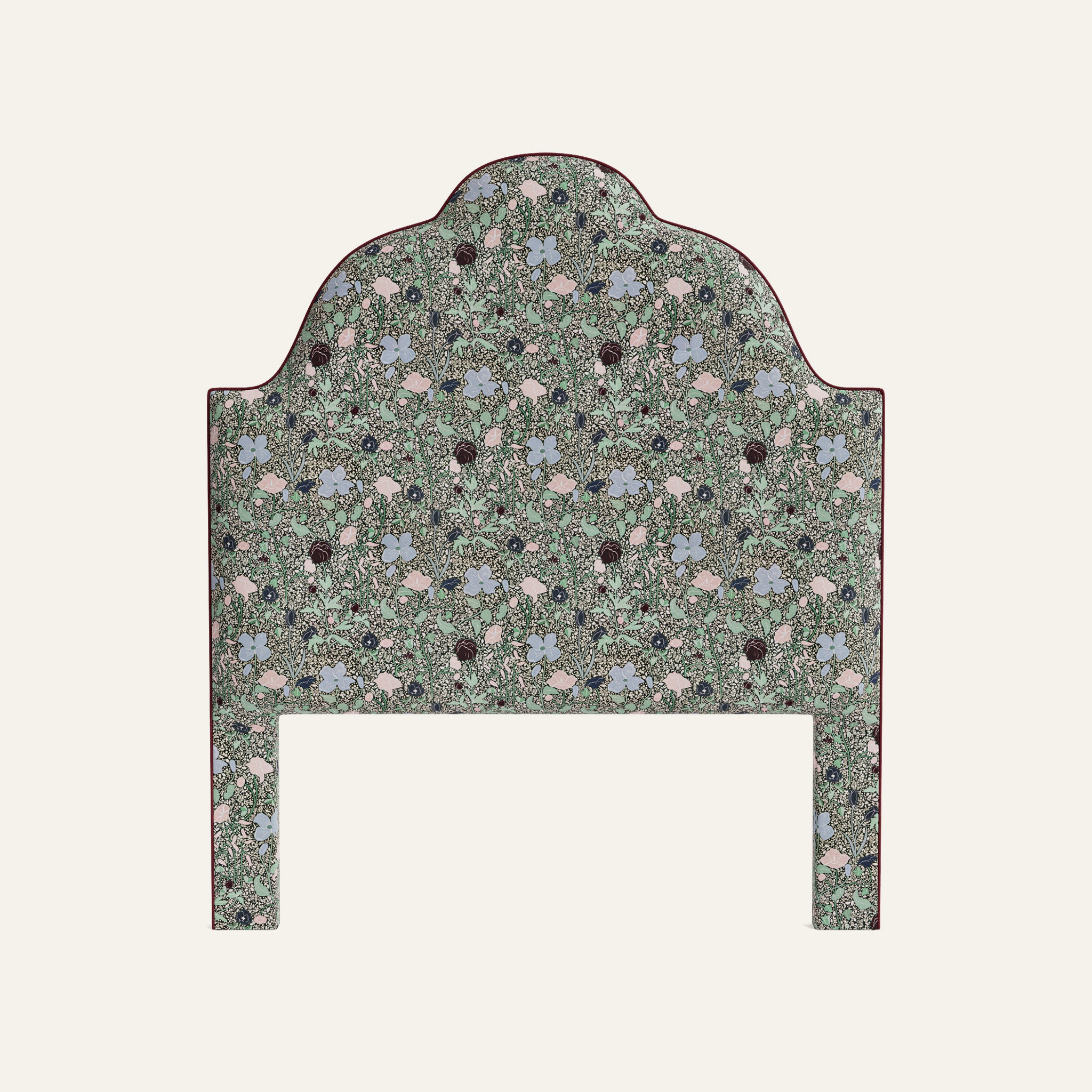 FEATURED: Shown in Queen / Raspberry Welt