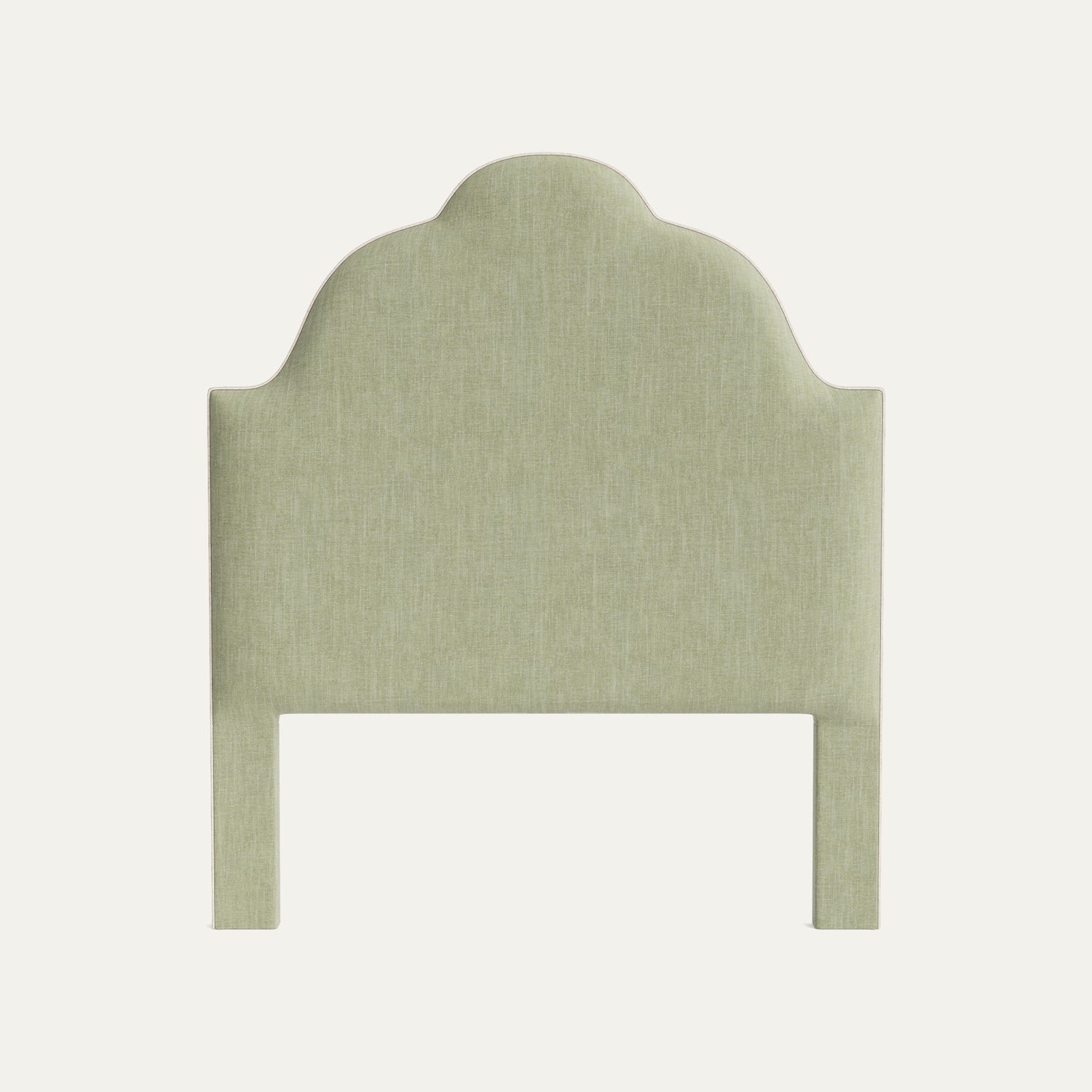 FEATURED: Shown in Queen / Sand Welt
