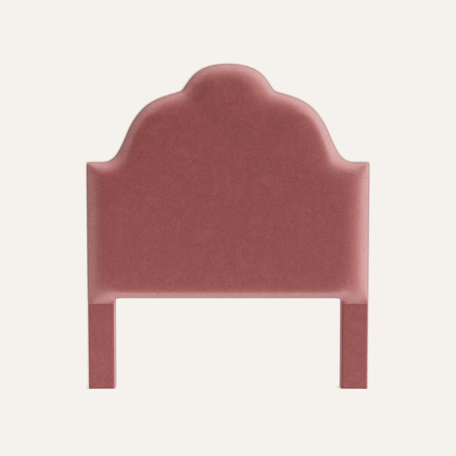 FEATURED: Shown in Queen / Sand Welt