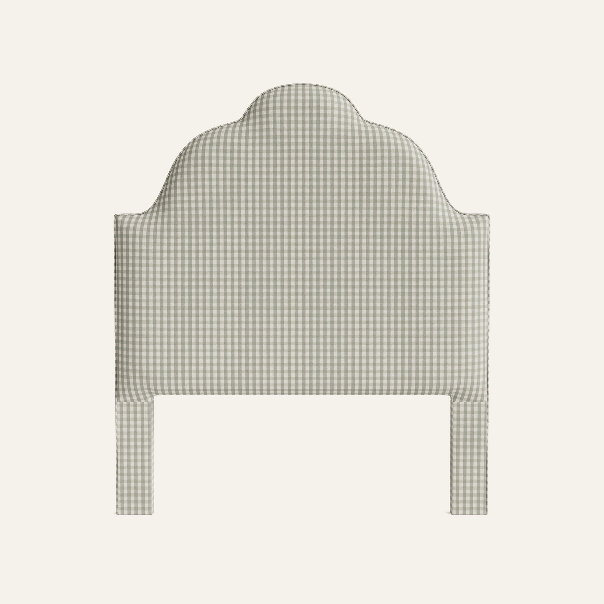 FEATURED: Shown in Queen / Self Welt