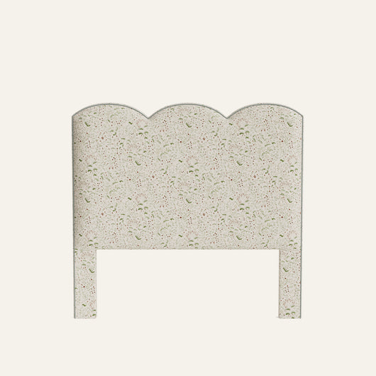 FEATURED: Shown in Queen / Sage Welt
