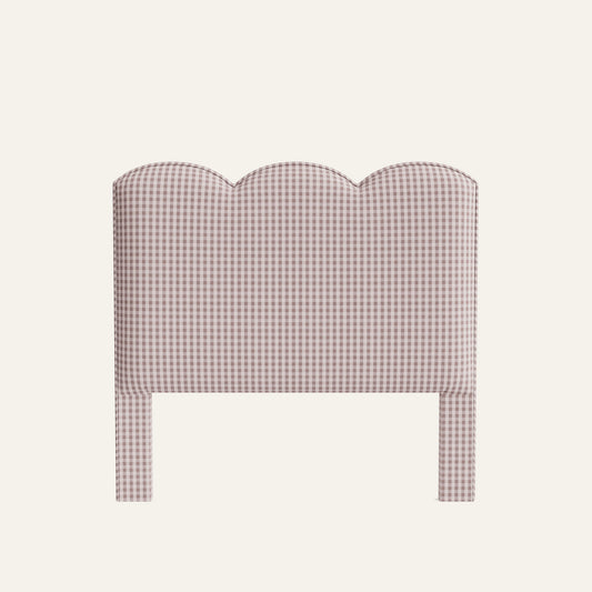 FEATURED: Shown in Queen / Self Welt