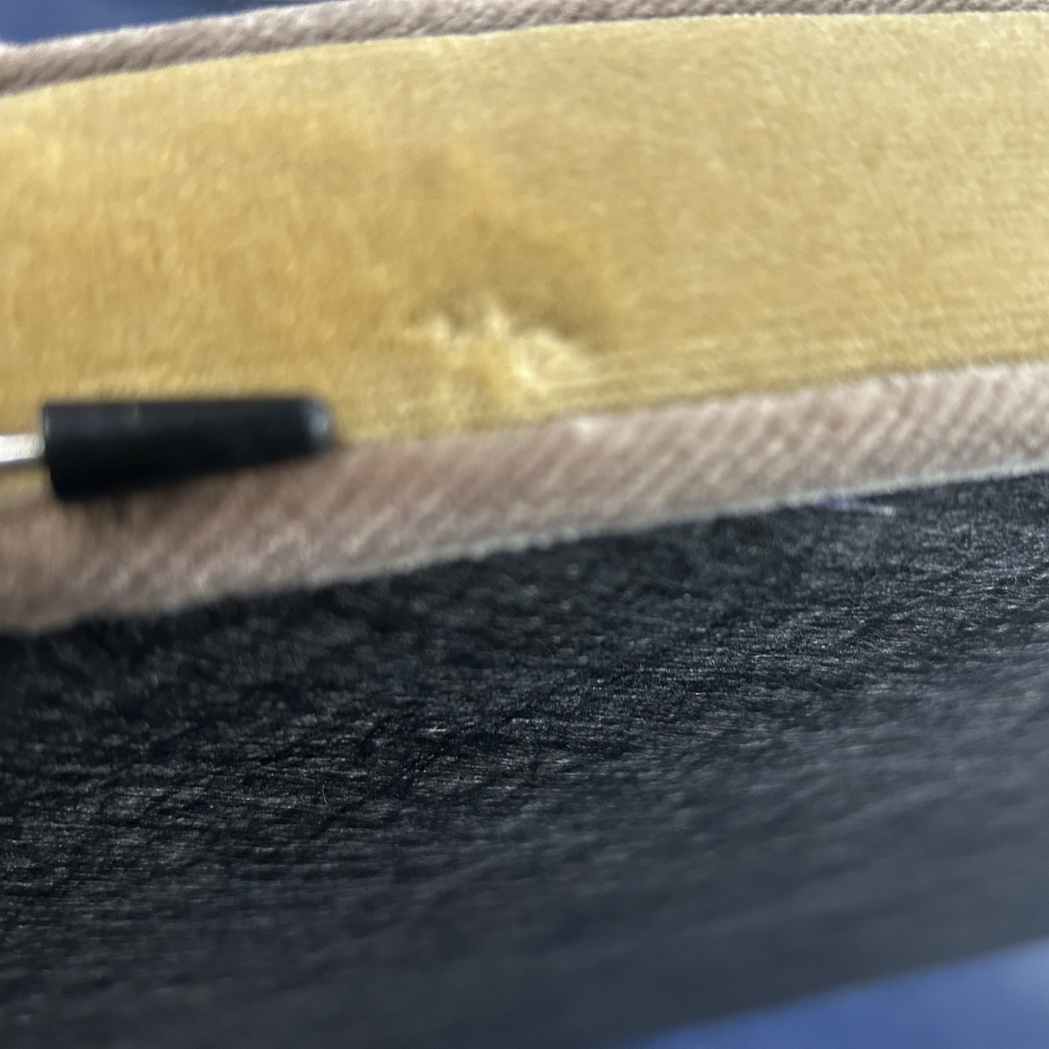 FEATURED: Minor scuff on fabric