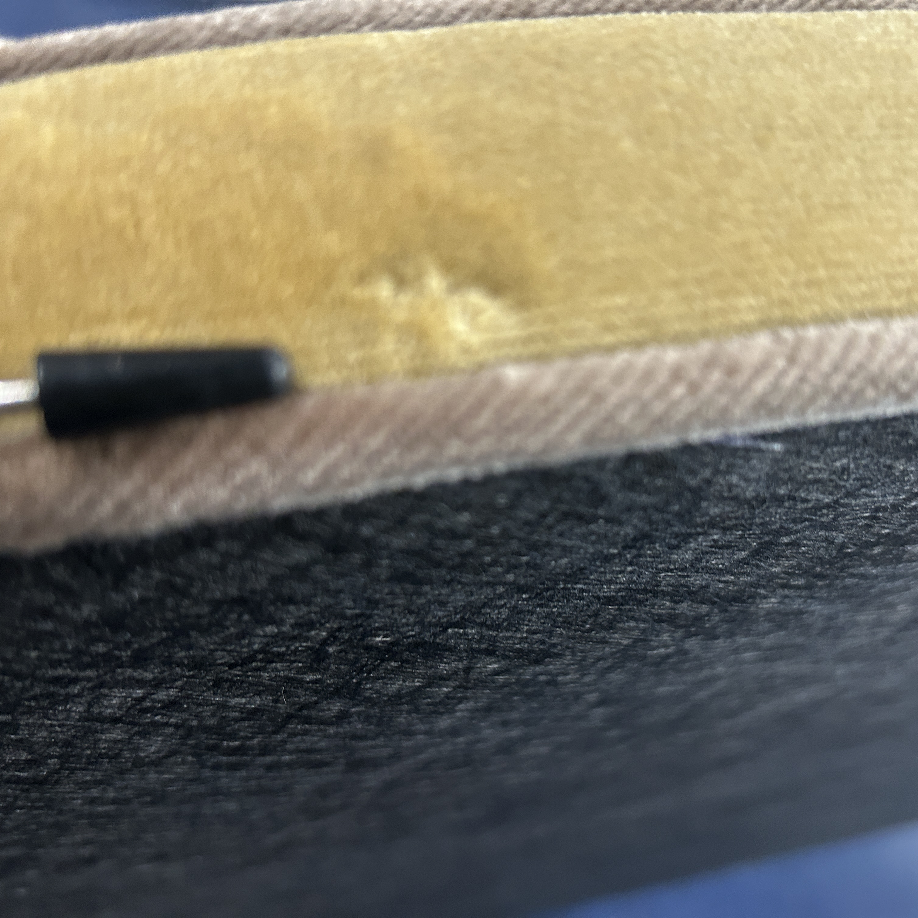 FEATURED: Minor scuff on fabric