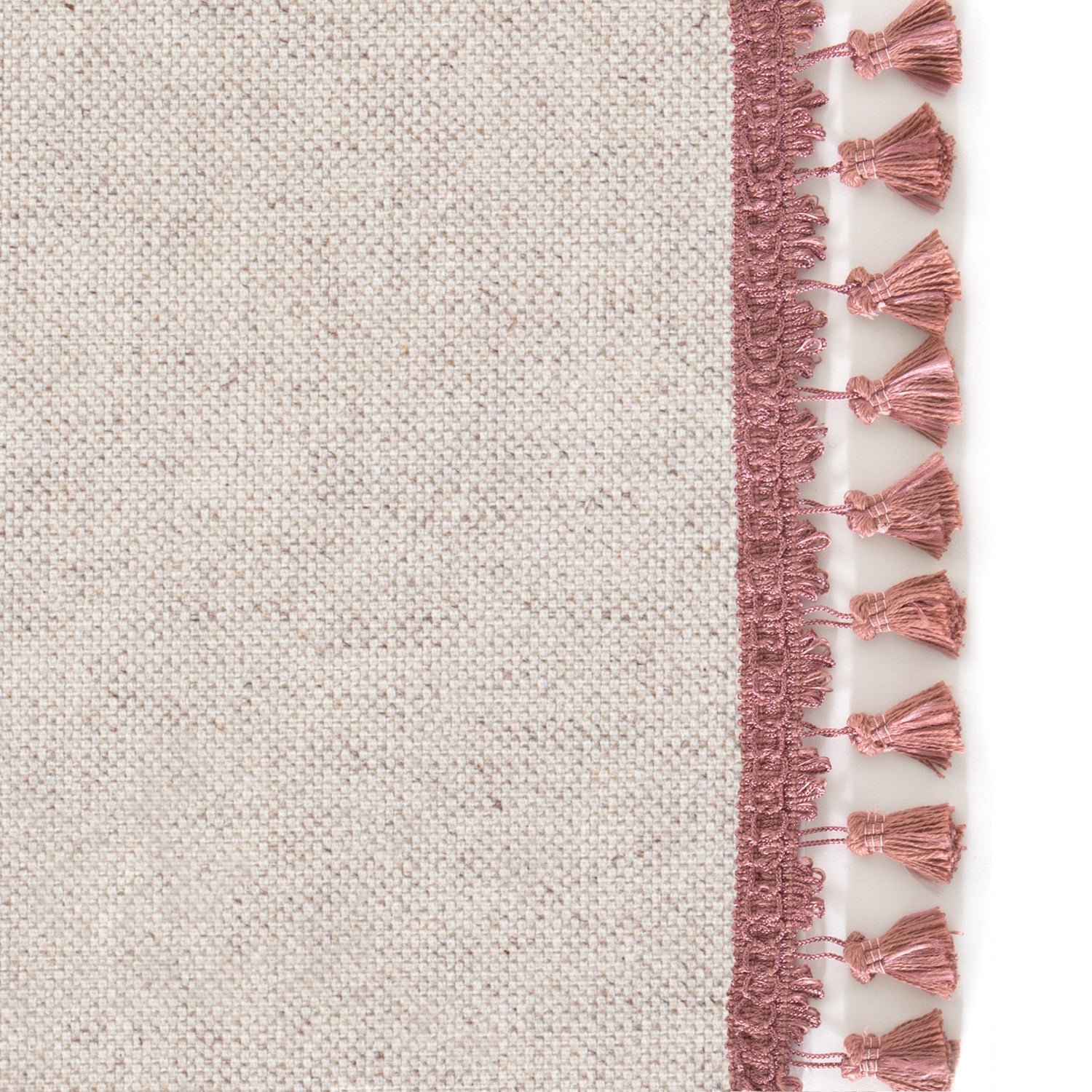 Upclose picture of Oat custom Linen Oatcurtain with dusty rose tassel trim