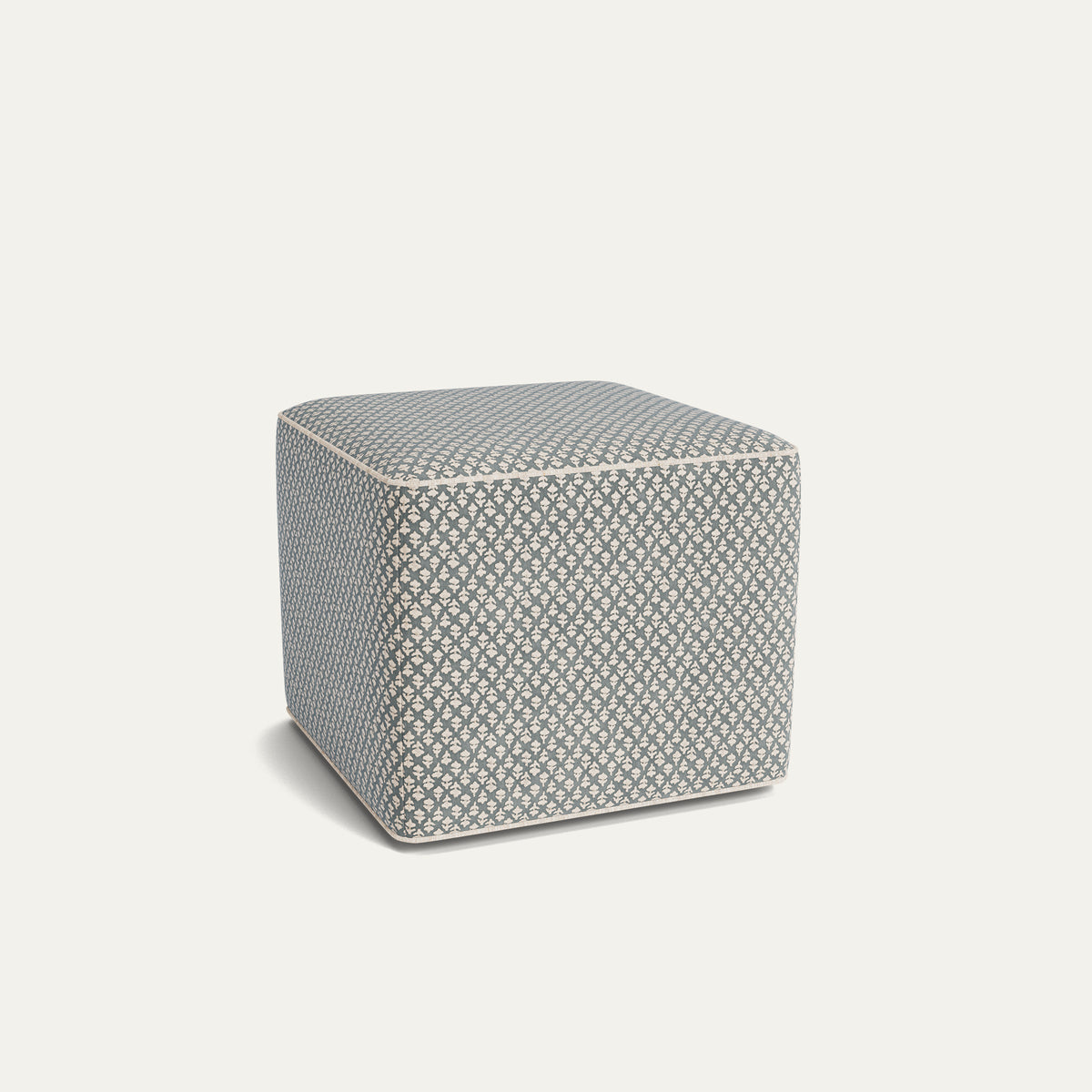 FEATURED: Shown in Square / Sand Welt
