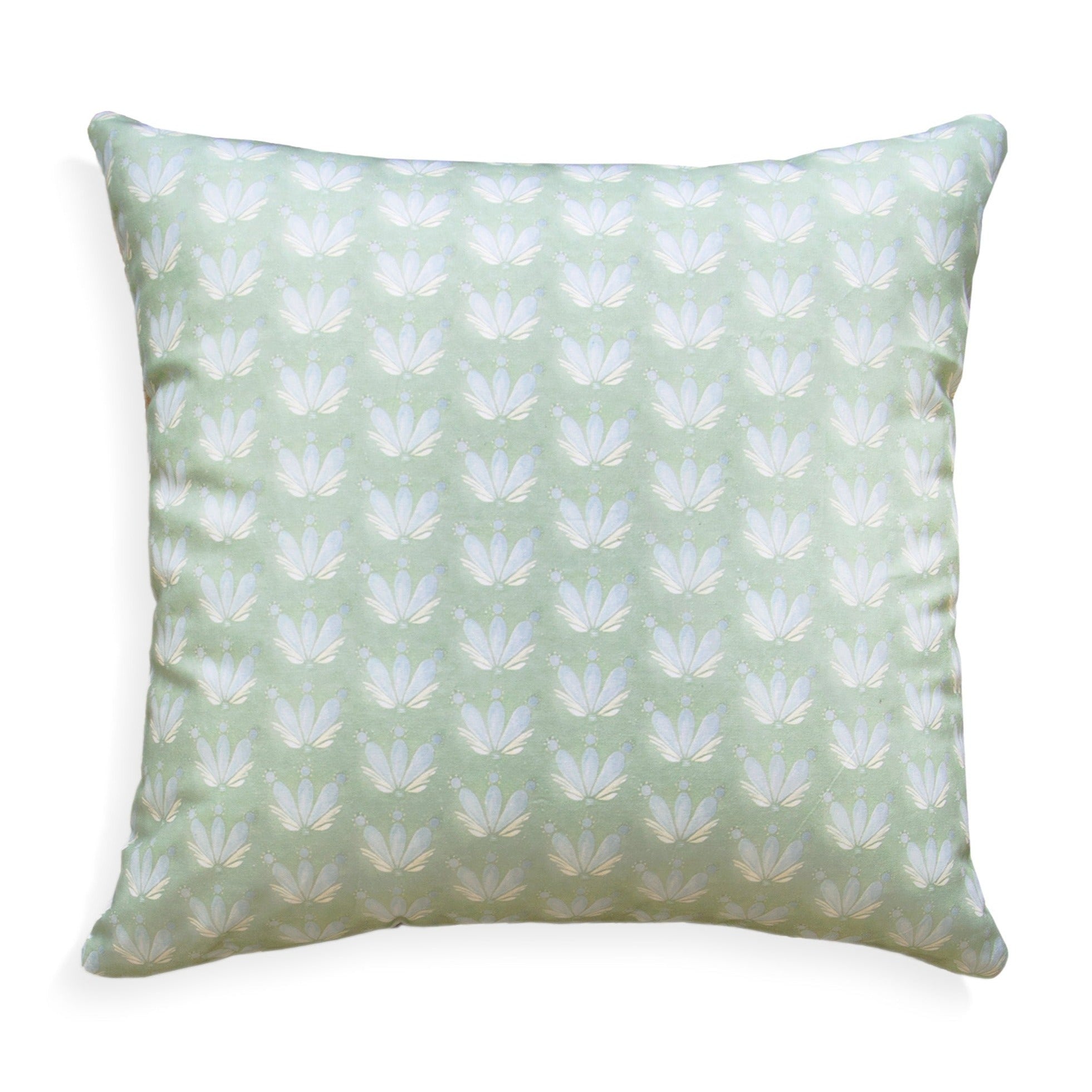 The best 12 throw pillows to make your home feel elegant | Livingetc