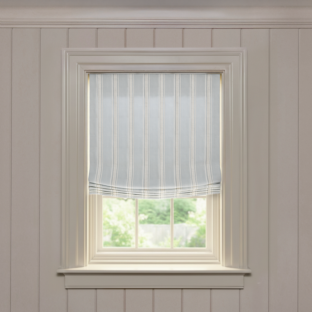 FEATURED: Shown in Relaxed