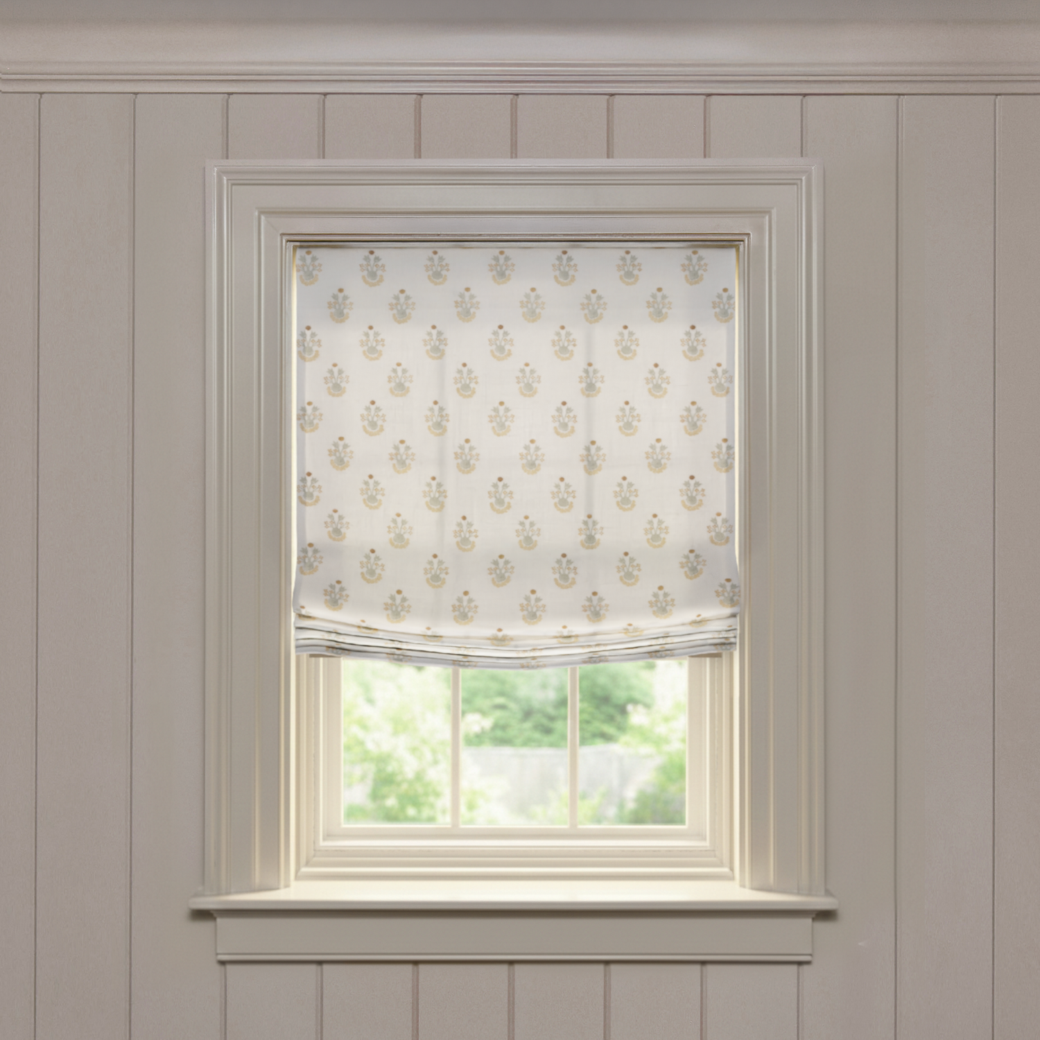 FEATURED: Shown in Relaxed