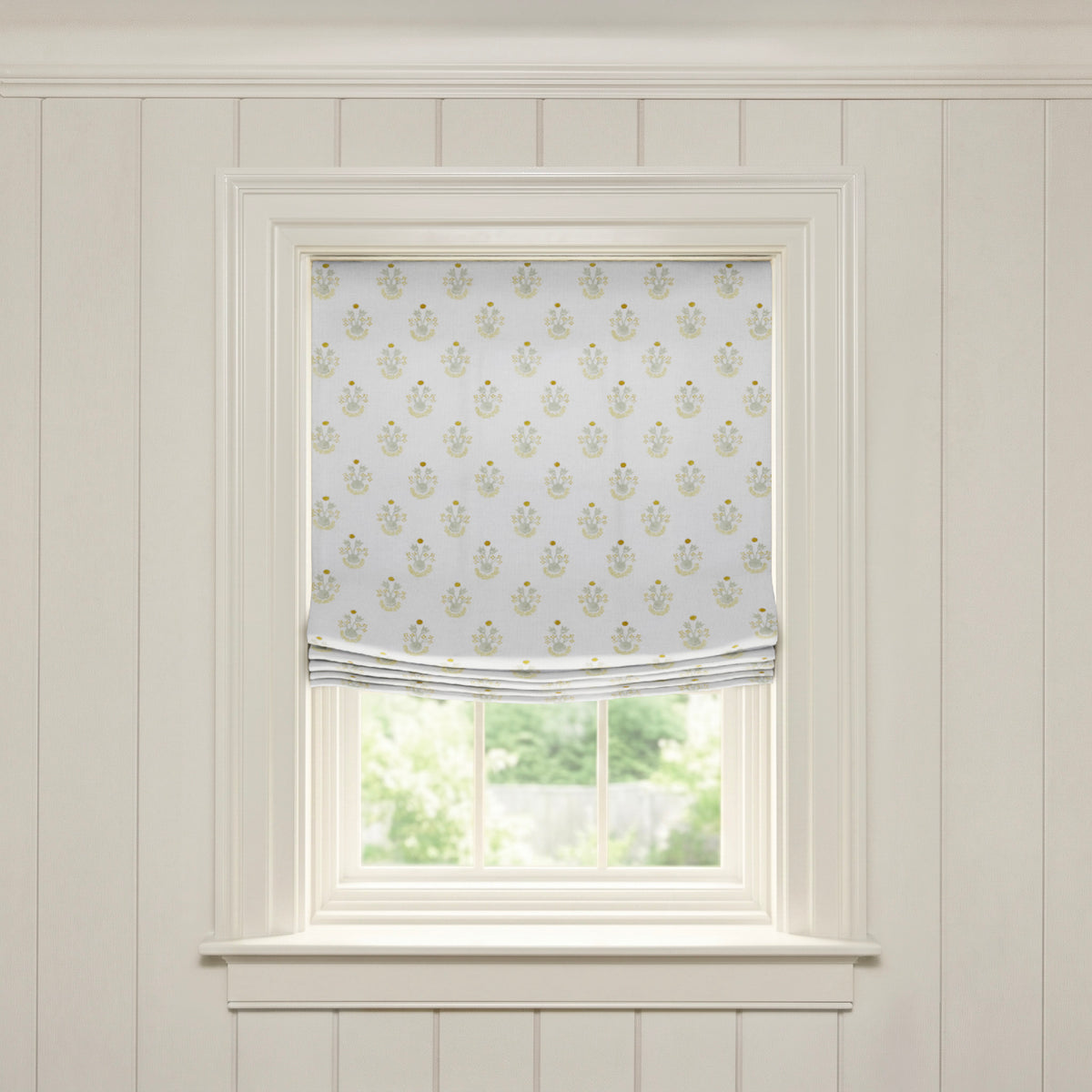 FEATURED: Shown in Relaxed