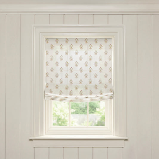 FEATURED: Shown in Relaxed