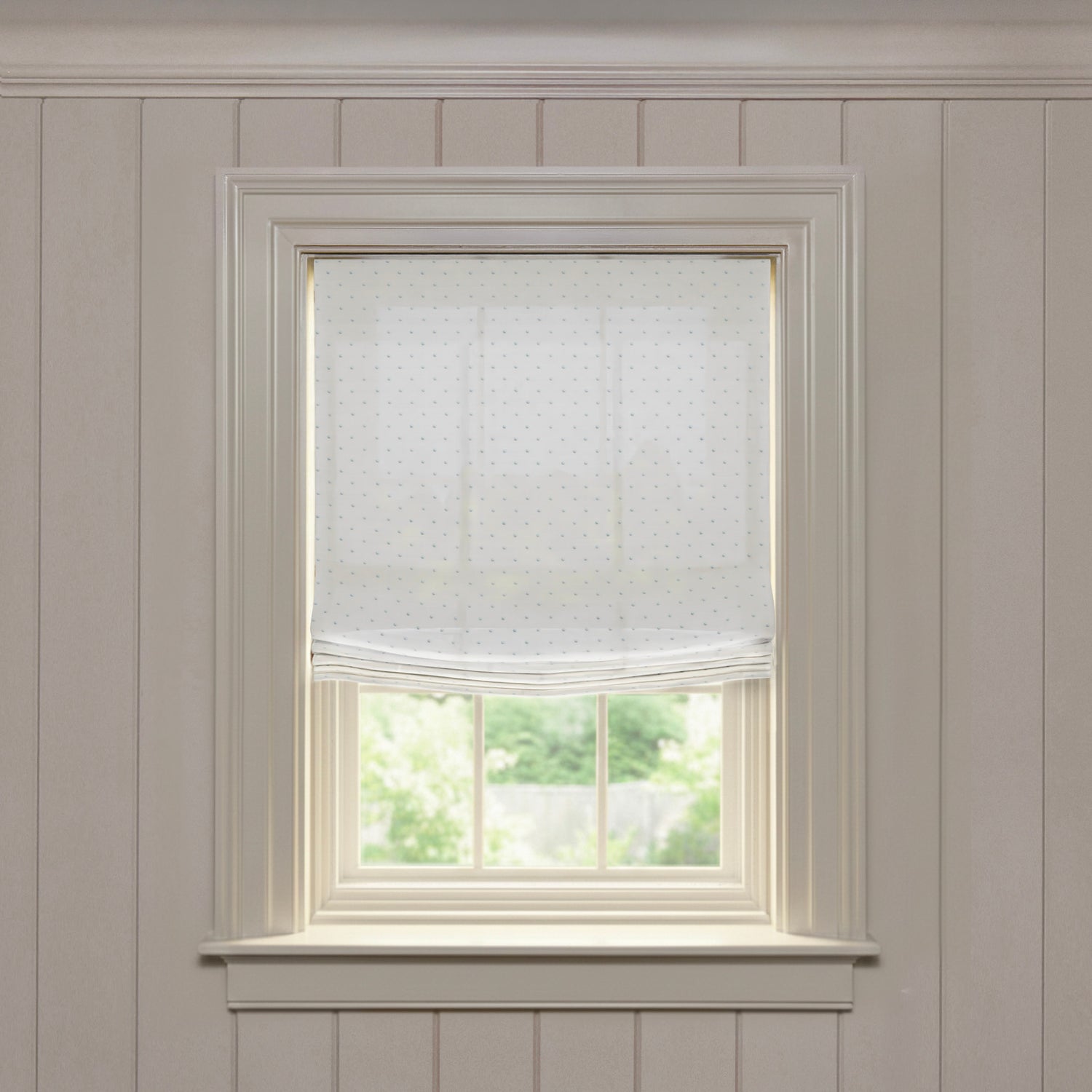 FEATURED: Shown in Relaxed