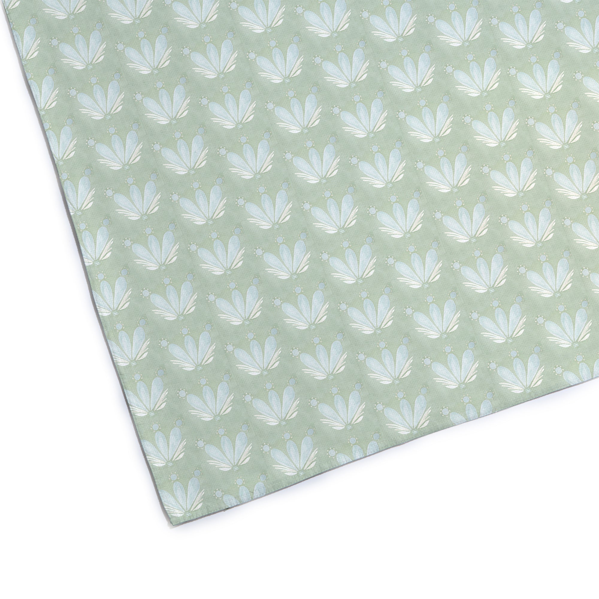 Serena Sea Salt Tablecloth - Thumbnail 2