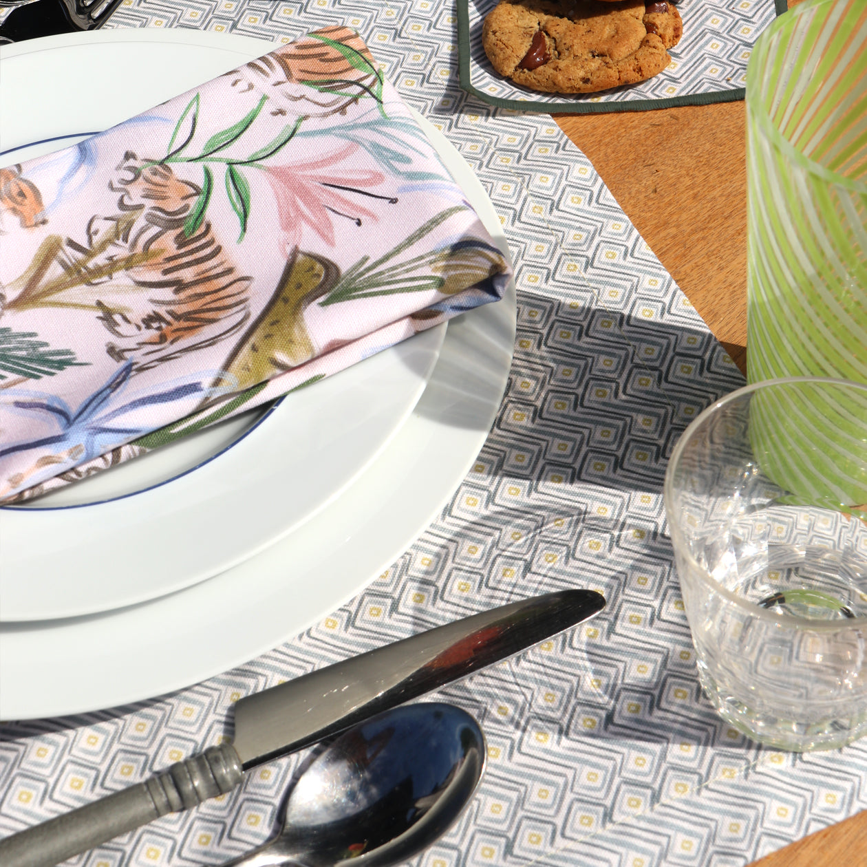 White Plate Close-up styled with Pink Chinoiserie Tiger Printed Napkin