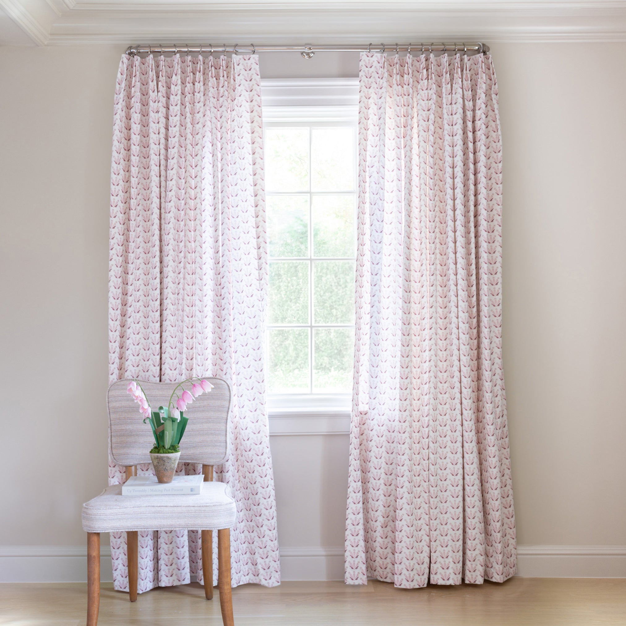 Serena Pink Custom Curtain - Thumbnail 2